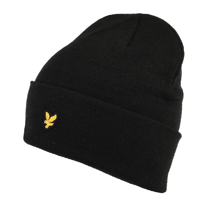 Classic navy cap for timeless wardrobe staple -Lyle & Scott Hats Basic Beanie Hat - Black