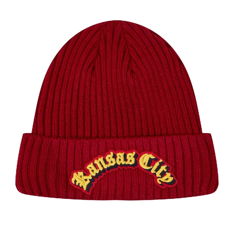 Retro striped cap for vintage sporty vibes -NFL KANSAS CITY CHIEFS OLD ENGLISH UNISEX BEANIE (RED)