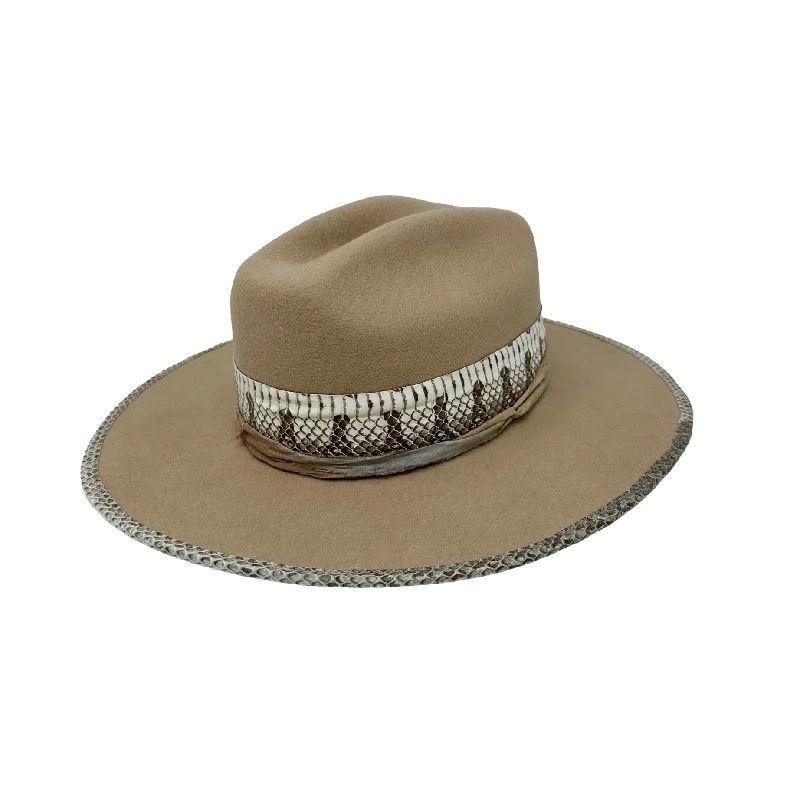 Luxury felt hat for sophisticated wardrobe additions -Maverick Cattleman's Crease Beige Cobra