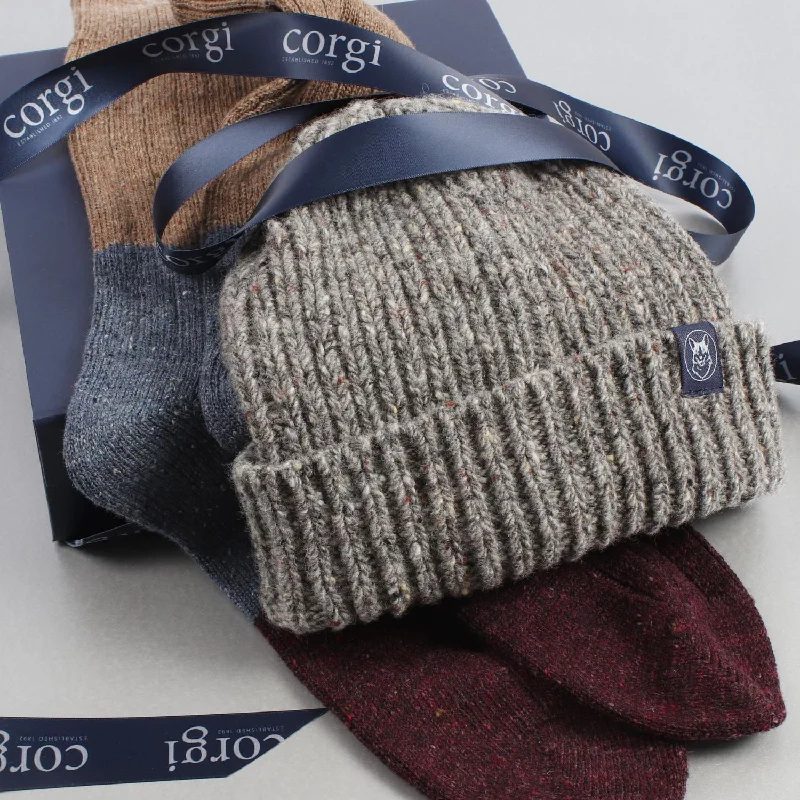 Minimal snapback cap for clean urban style -Men's Donegal Wool Gift Set