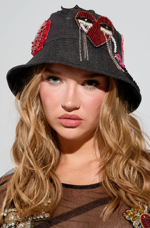 Cotton Bucket Hat for Summer -WITH LOVE PATCH BUCKET HAT