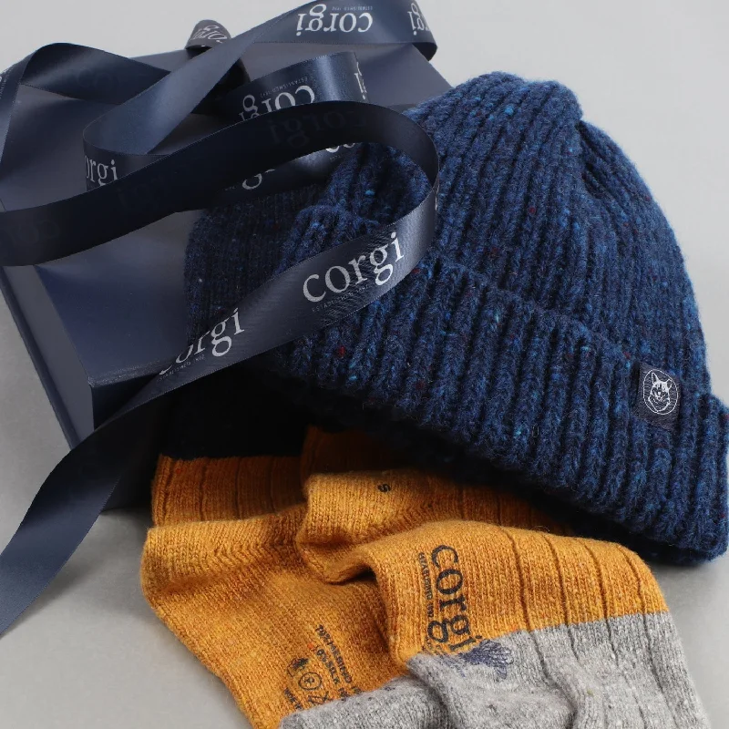 Wool sports cap for chilly game nights -Men's Donegal Wool Gift Set