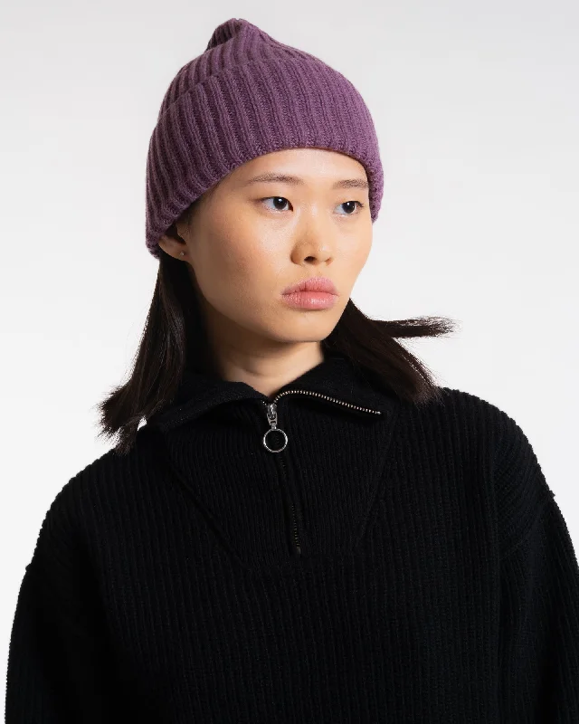 Classic cap with subtle tonal embroidery -Wool Cashmere Beanie Lavender