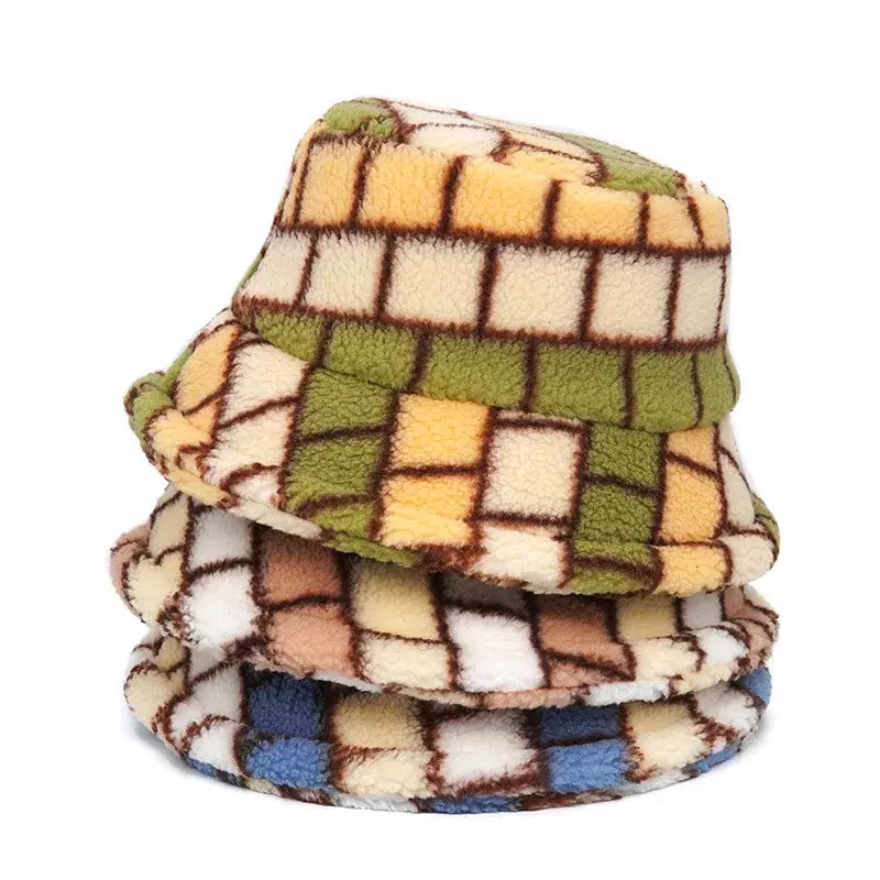 Abstract Bucket Hat for Creativity -Winter Plaid Fur Bucket Hat