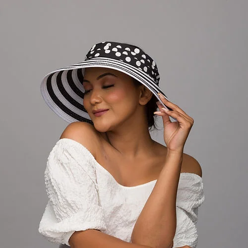 Breathable felt hat with airy wool weave -Snapper - Polka dots foldable visor sun hat