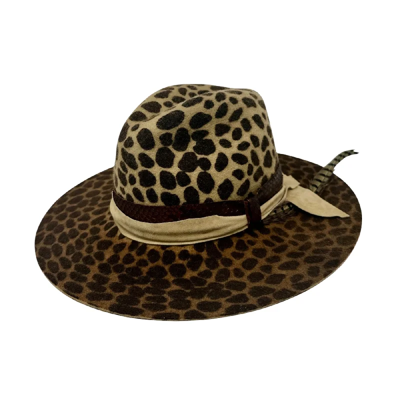 Handcrafted felt hat with eco-friendly materials -Leopard Sophia II