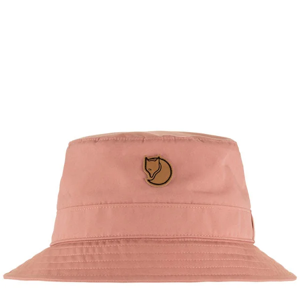 Fashionable straw hat for women with oversized brim for added shade -Fjallraven Abisko Sun Hat Dusty Rose