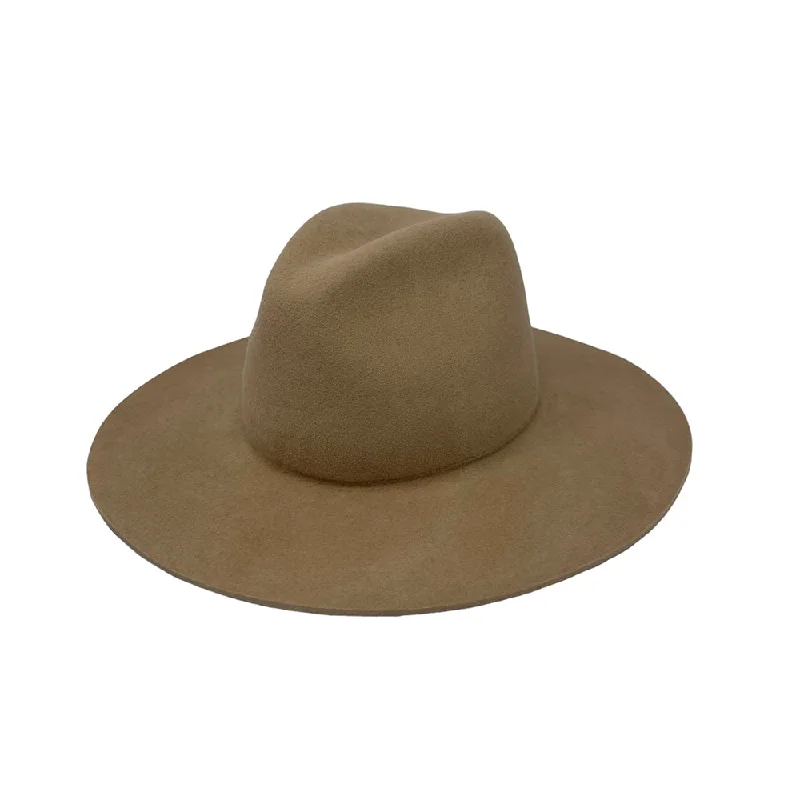 Soft felt hat with smooth texture finish -Maverick Center Dent Fawn