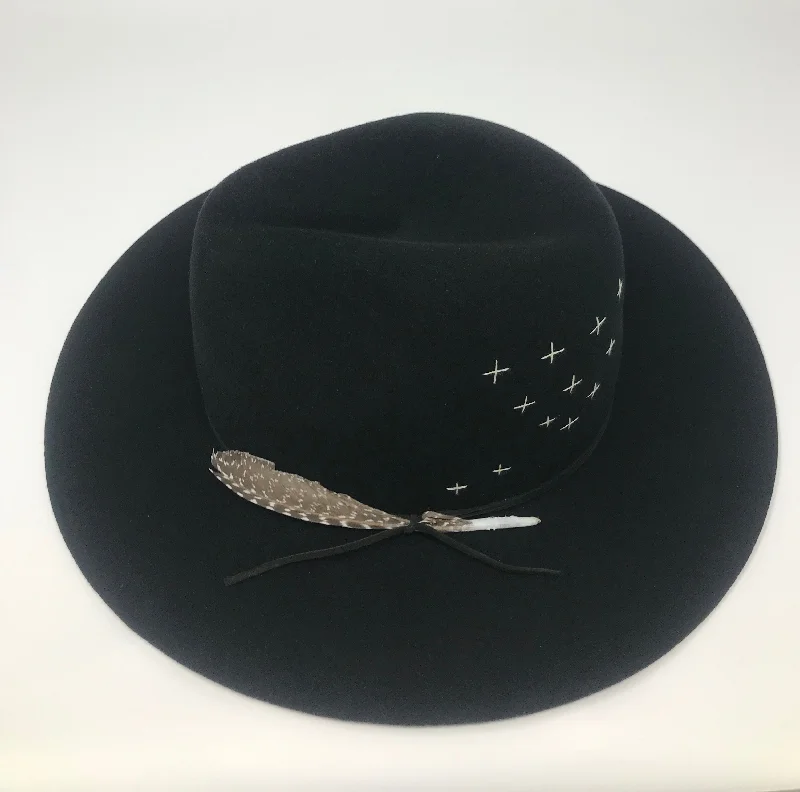 Breathable felt hat for all-day comfort -BROOKLYN FEDORA BLACK w/ EMBROIDERY