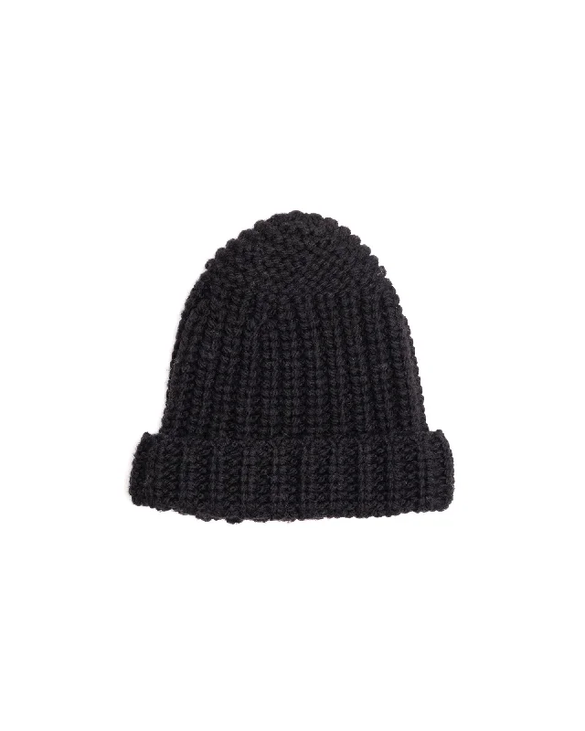 Classic cap with curved bill silhouette -Big Hat Yarn Poesie Bio Black