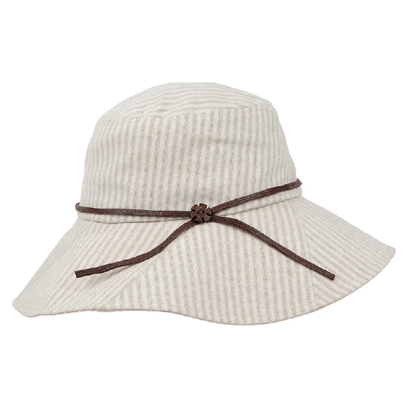 Trendy straw hat for women with geometric accents for modern touch -sur la tête Packable Soleil Sun Hat Beige Wholesale Pack