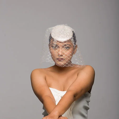 Breathable felt hat with light wool weave -Vivienne- Ivory and gold lurex veiled bridal headpiece