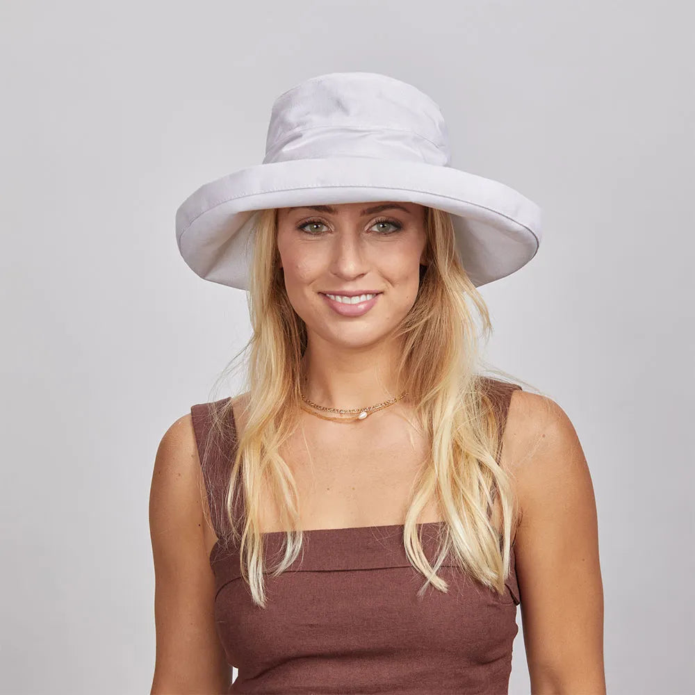 Timeless straw hat for women with delicate pattern and feminine design -Sunny | Womens Wide Brim Cotton Sun Hat