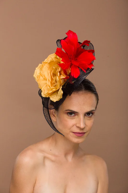 Elegant felt hat with delicate feather trim -Gold Fascinator sign (Delilah)