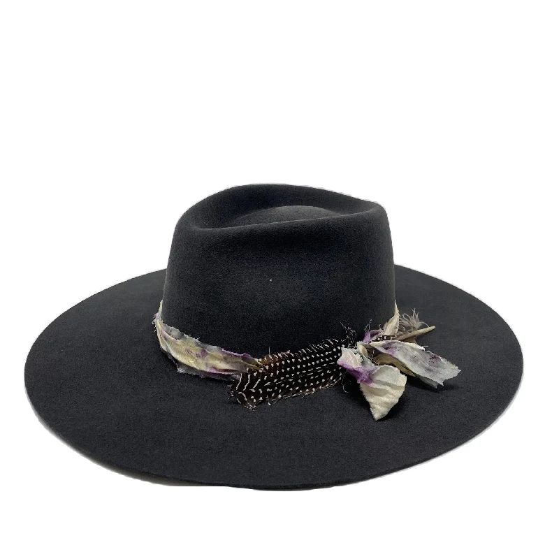 Vintage-style felt hat with subtle distressing -MONTANA FEDORA WITH VINTAGE SILK WASHED BLACK